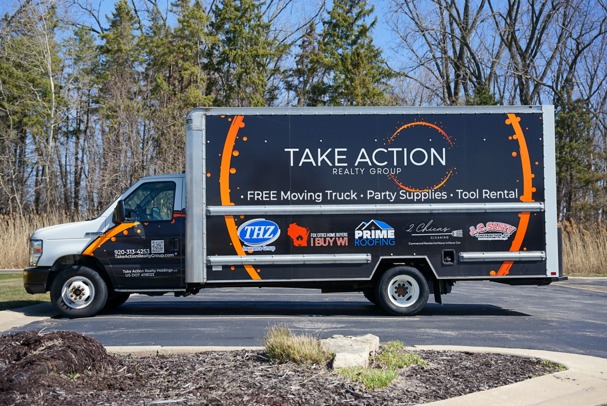 Smooth Moving Day Ahead: NE Wisconsin Brokerage Offers Moving Truck!